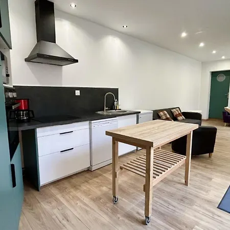 펜션 La Maison De La 르크로토이