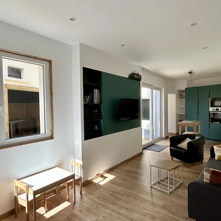 La Maison De La לה קרוטואה